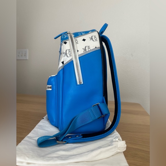 MCM limited backpack - Picture 4 of 14